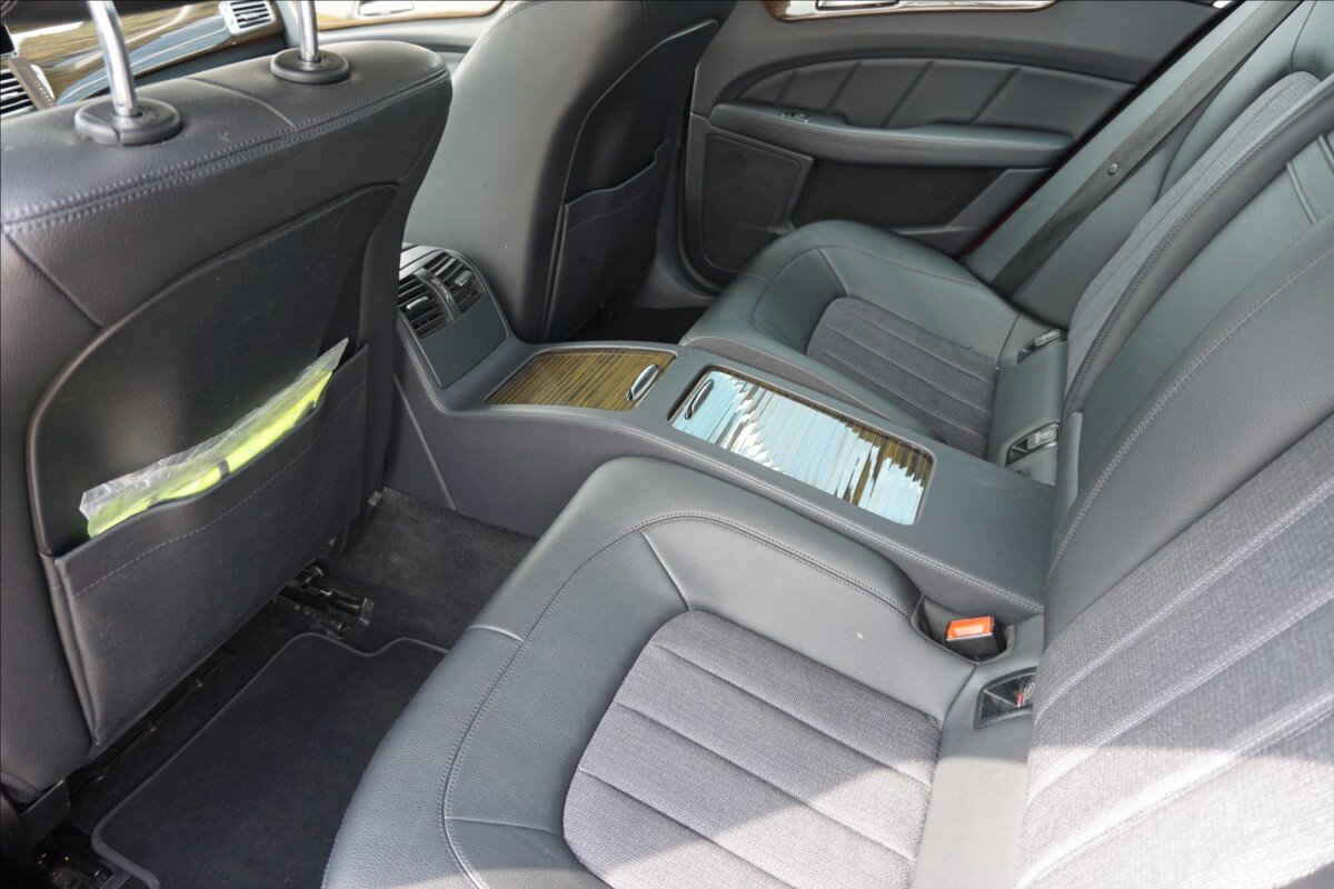 Mercedes-Benz CLS Sedan / Limuzína 3,0 l 190 kw