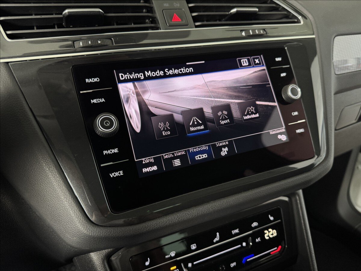 Volkswagen Tiguan SUV 2,0 l 110 kw