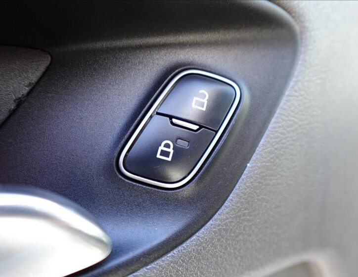 Ford Transit Custom Ostatní 2,0 l 96 kw