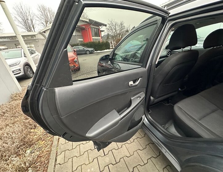 Hyundai Kona SUV 998,0 88 kw