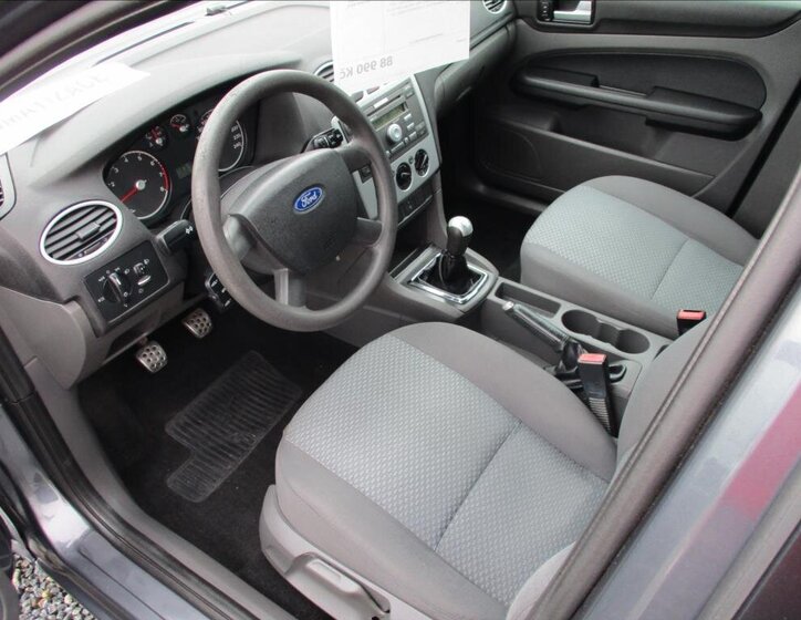 Ford Focus Kombi 1,6 l 74 kw