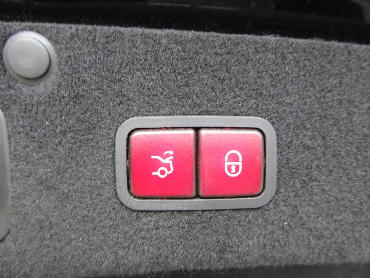 Mercedes-Benz Třídy S Sedan / Limuzína 3,0 l 190 kw