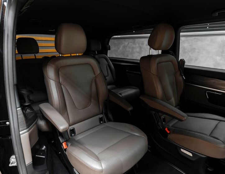 Mercedes-Benz Třídy V VAN-Minibus 2,0 l 174 kw