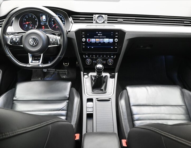 Volkswagen Passat Kombi 1,5 l 110 kw