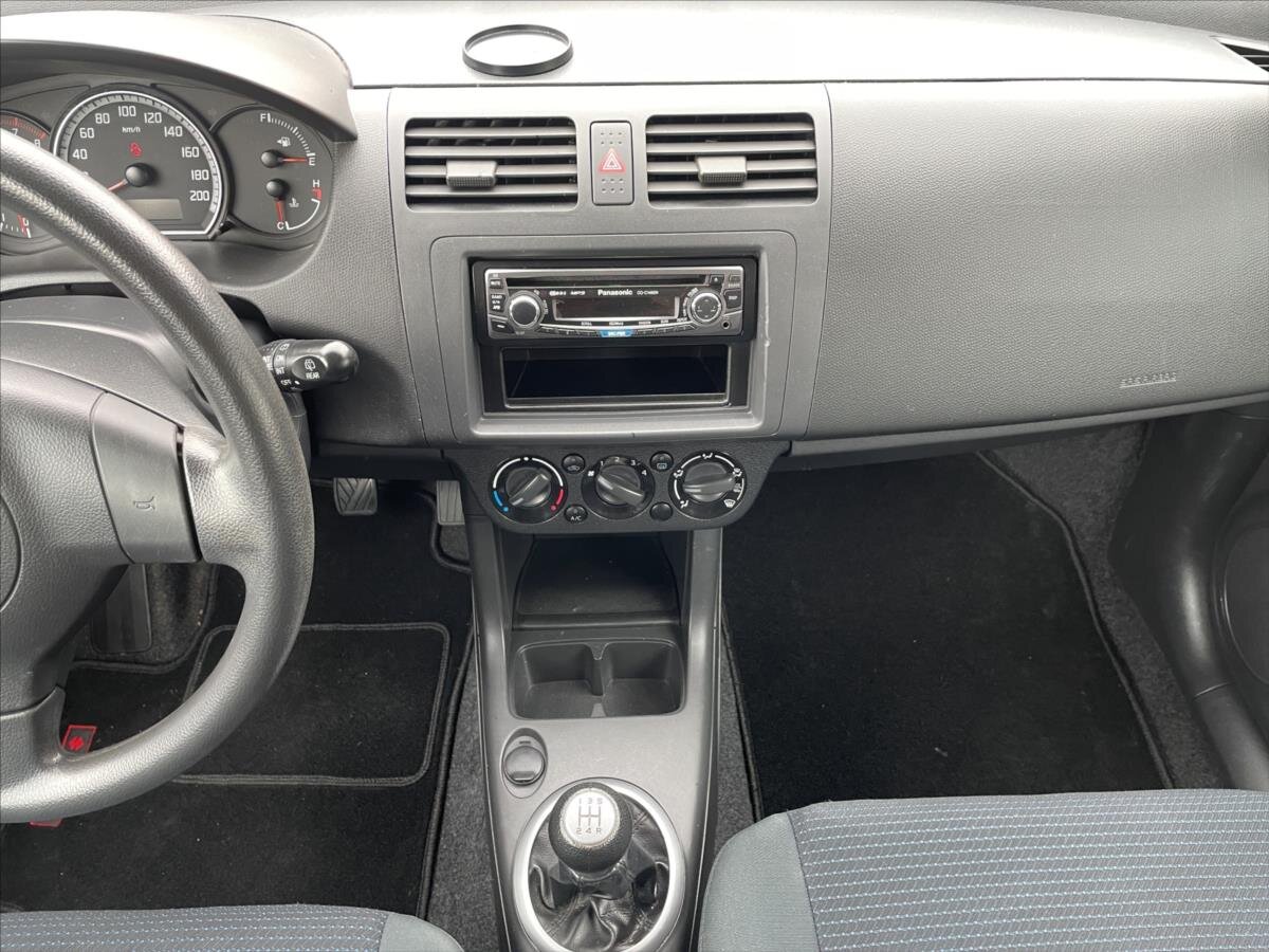 Suzuki Swift Hatchback 1,3 l 67 kw