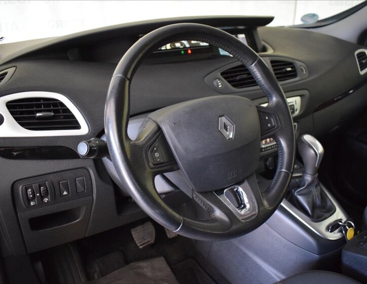 Renault Scénic MPV 1,5 l 81 kw