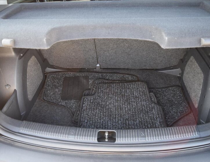 Škoda Fabia Hatchback 1,2 l 44 kw