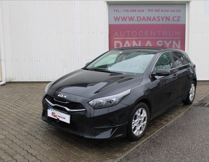 KIA Ceed Hatchback 1,5 l 117 kw