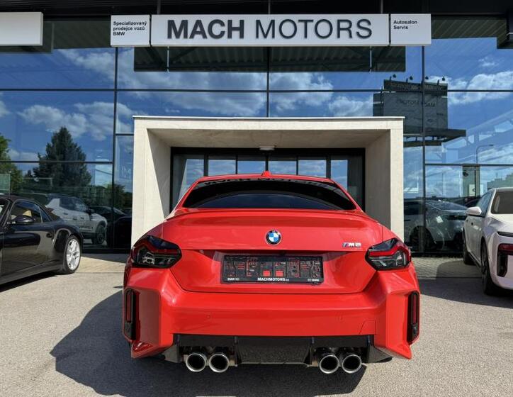 BMW M2 6