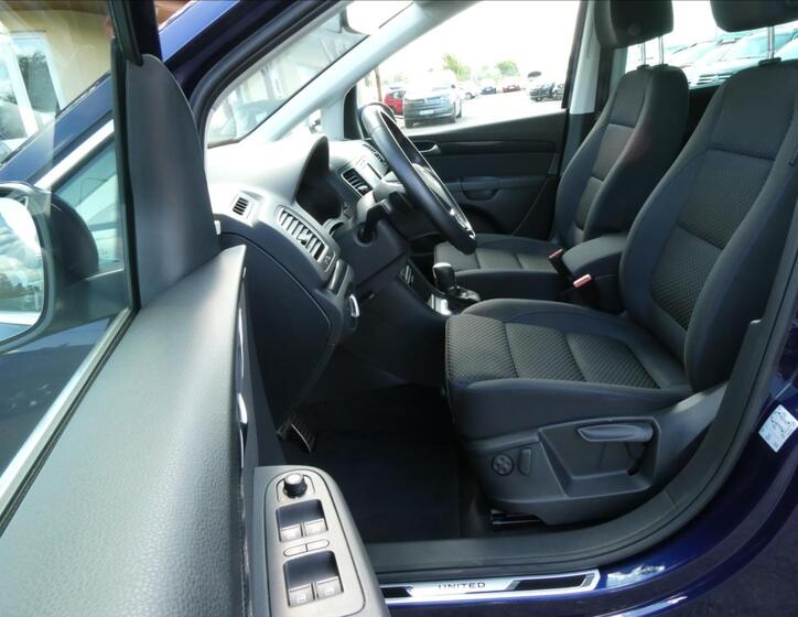 Volkswagen Sharan 22