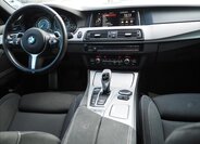 BMW Řada 5 Kombi 3,0 l 190 kw