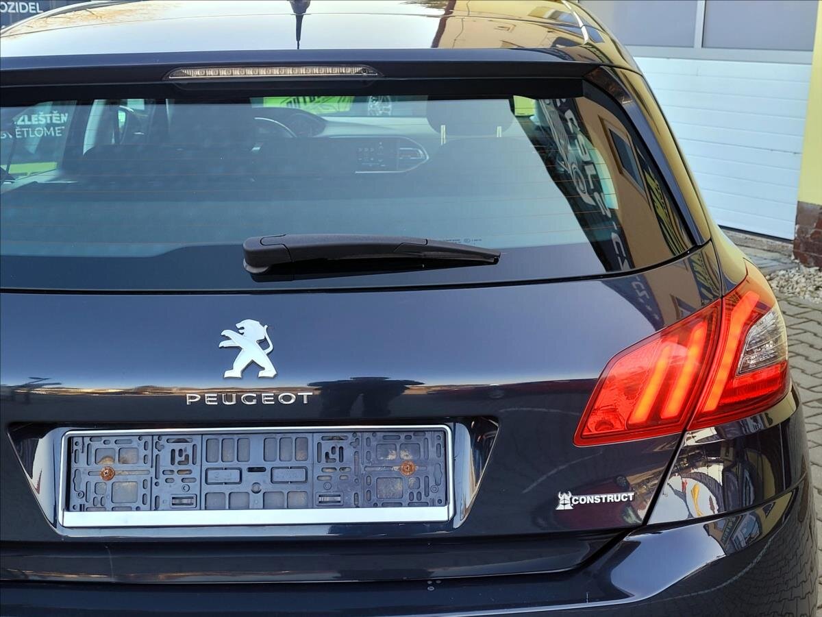 Peugeot 308 Hatchback 1,5 l 75 kw