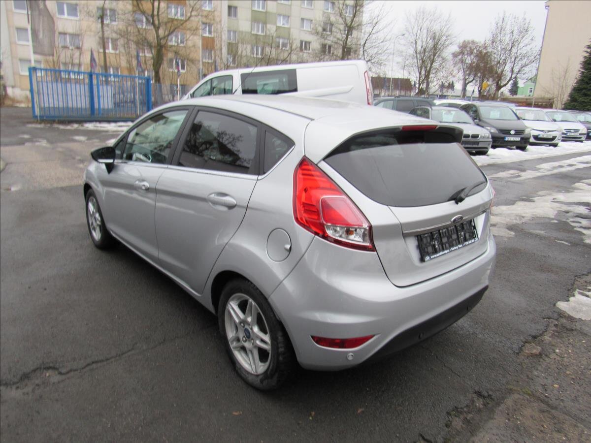 Ford Fiesta Hatchback 998,0 74 kw