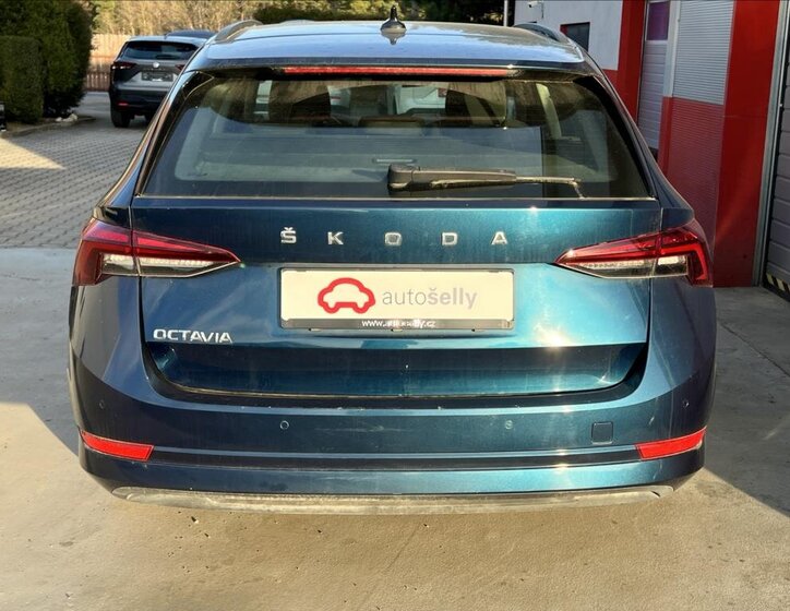 Škoda Octavia Kombi 2,0 l 85 kw