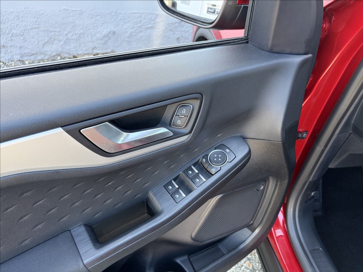 Ford Kuga Kombi 2,0 l 140 kw