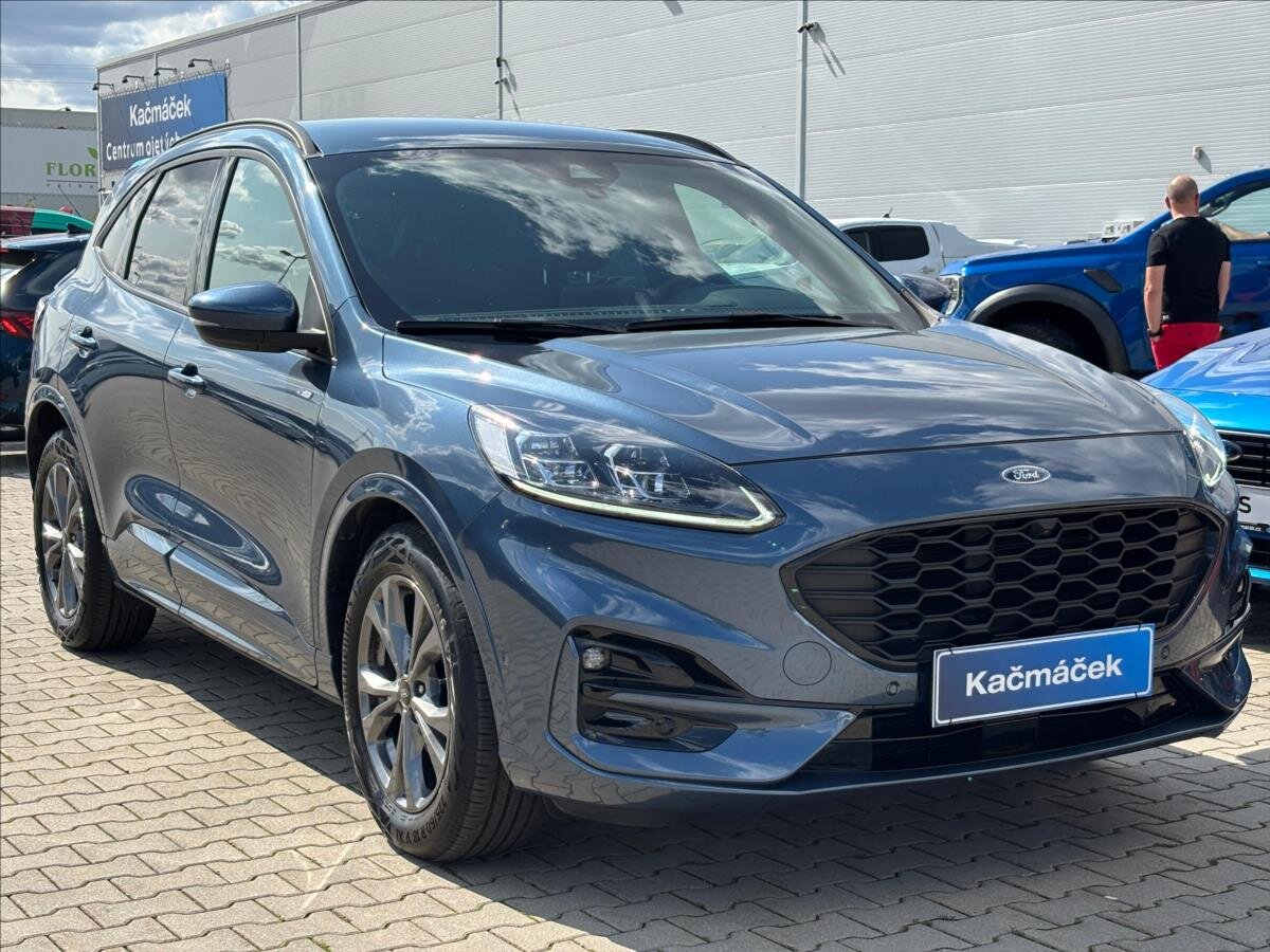Ford Kuga SUV / Terénní 2,0 l 88 kw