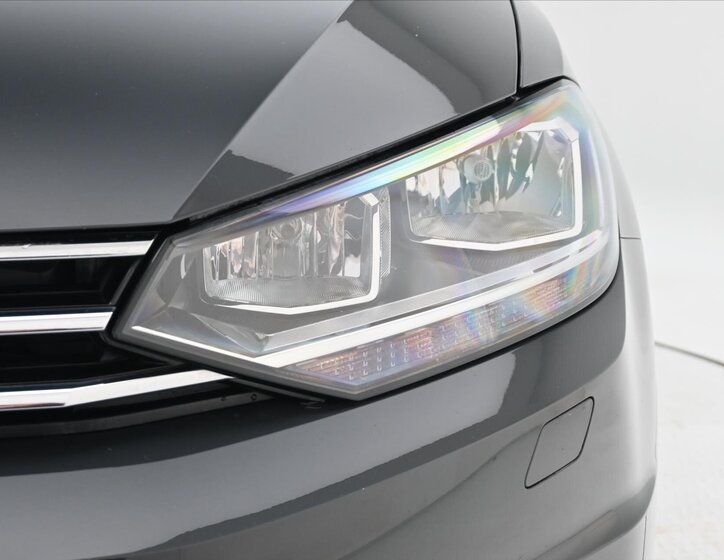 Volkswagen Touran 32