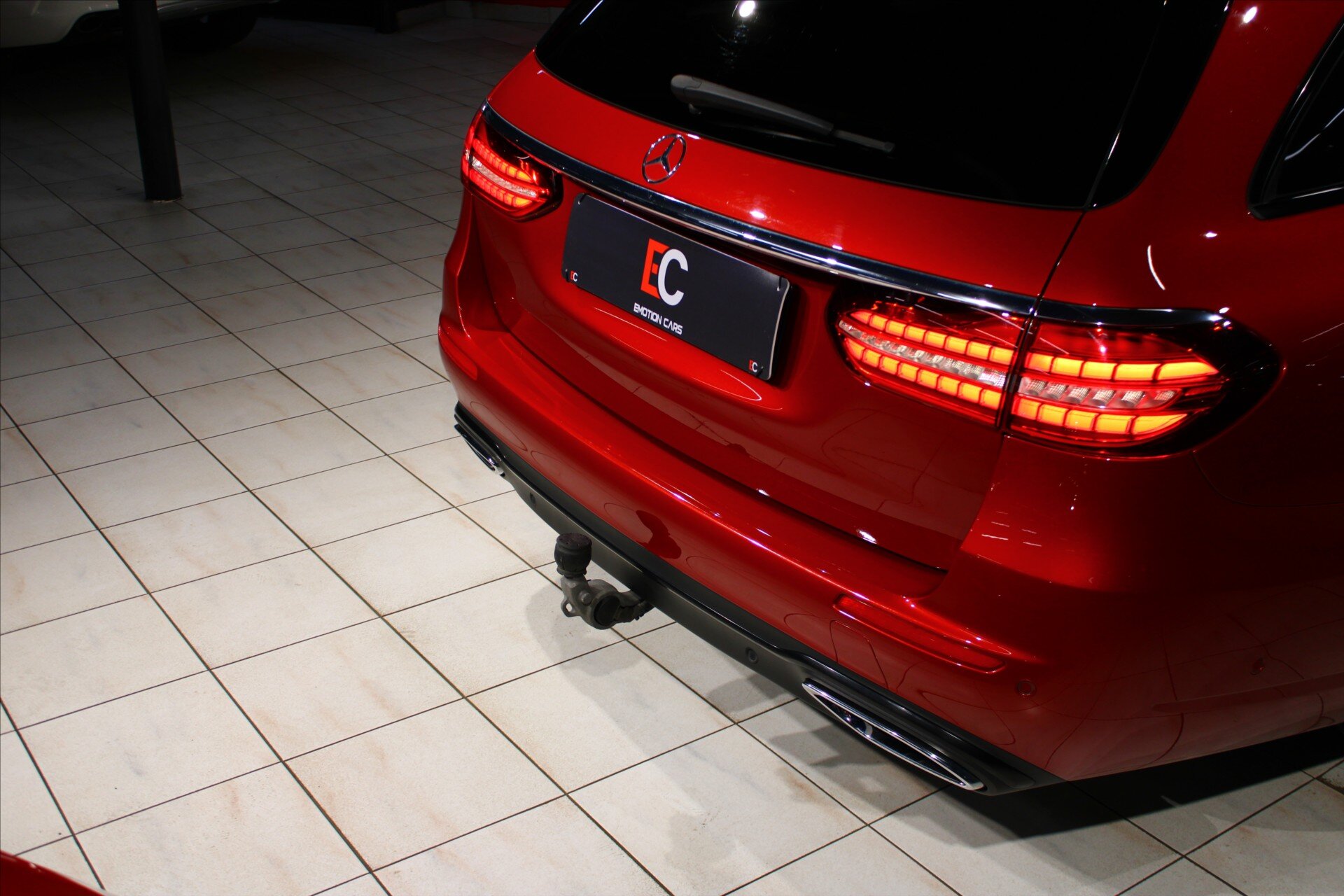 Mercedes-Benz Třídy E Kombi 2,0 l 195 kw