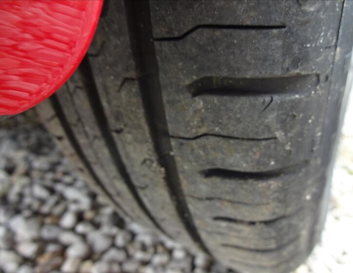 Peugeot 107 Hatchback 998,0 50 kw