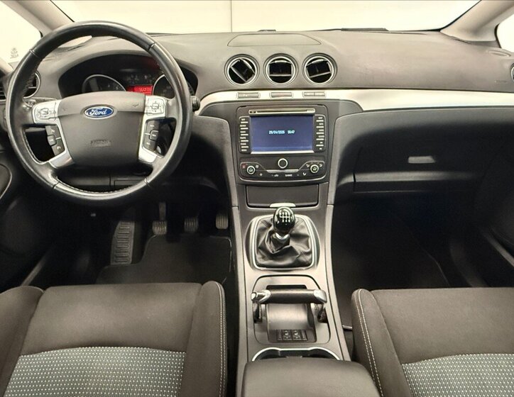 Ford S-MAX MPV 1,6 l 118 kw