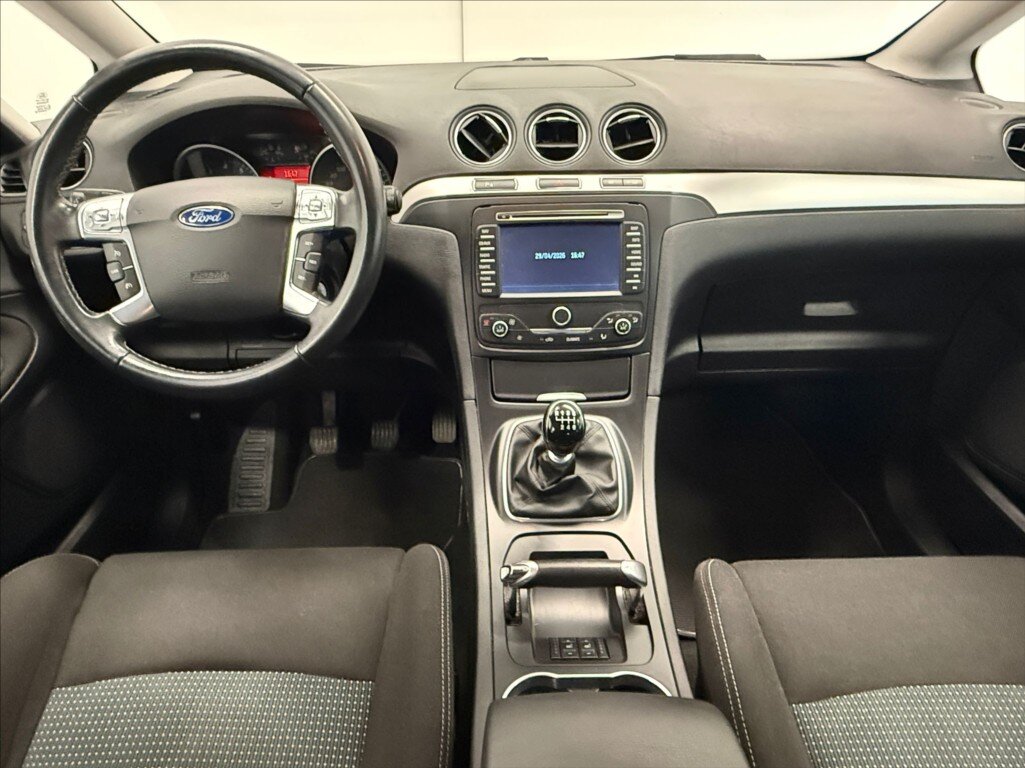 Ford S-MAX MPV 1,6 l 118 kw