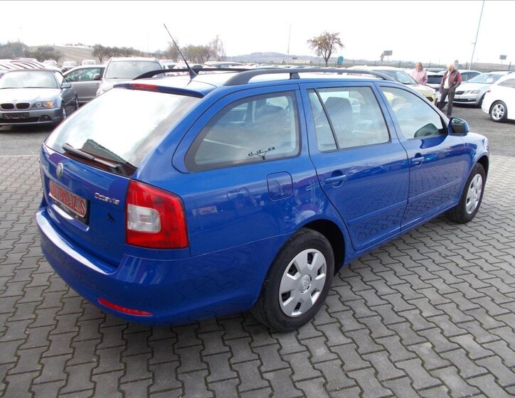 Škoda Octavia 10