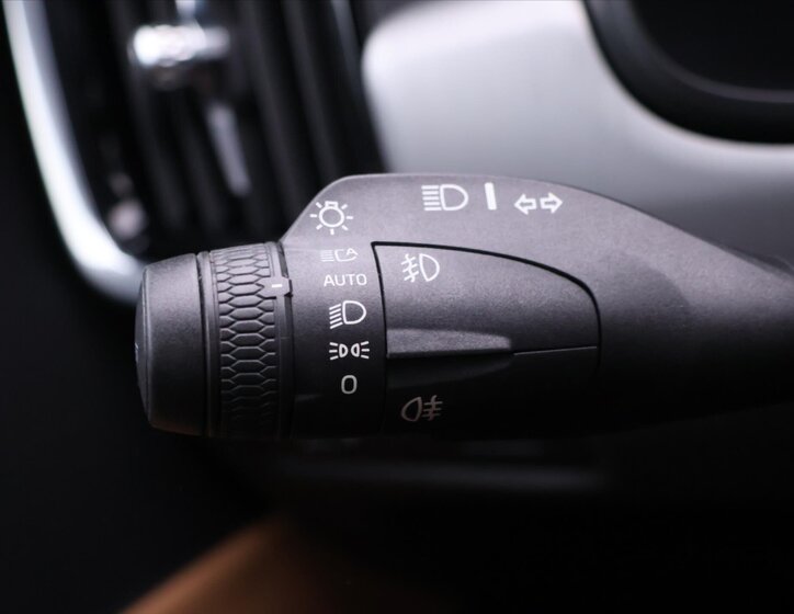 Volvo S90 Sedan 2,0 l 187 kw