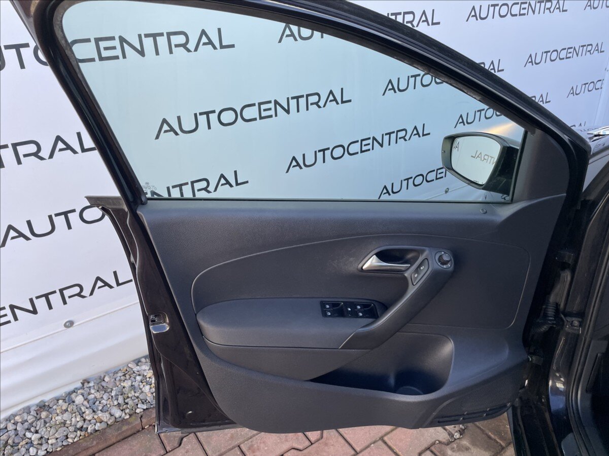 Volkswagen Polo Hatchback 1,6 l 66 kw