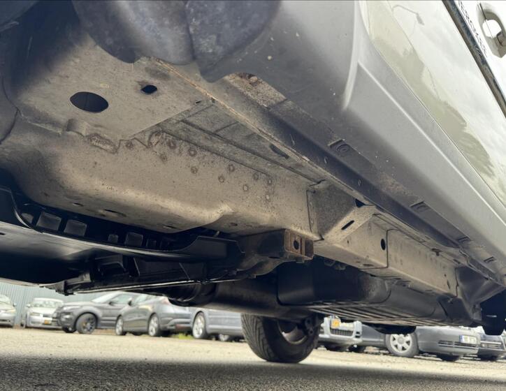 Jeep Grand Cherokee 19