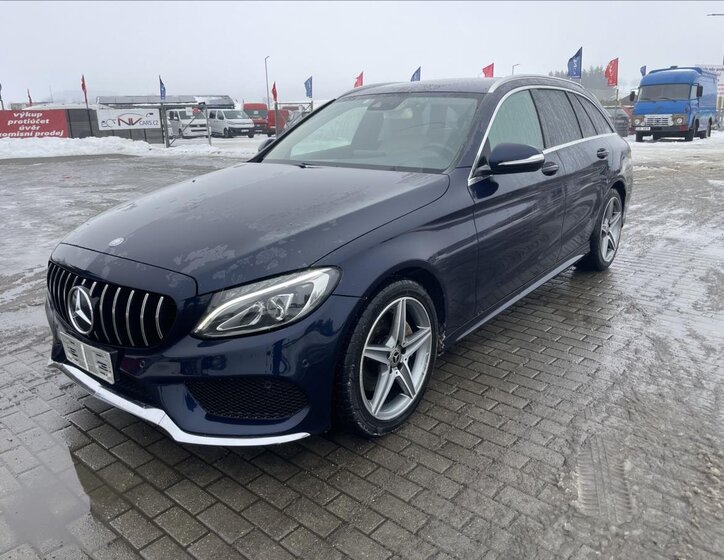 Mercedes-Benz Třídy C Kombi 2,1 l 125 kw