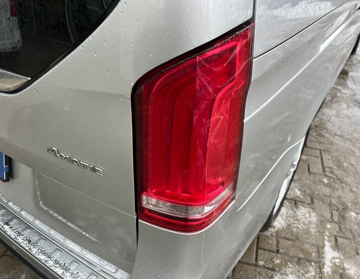 Mercedes-Benz Třídy V 11