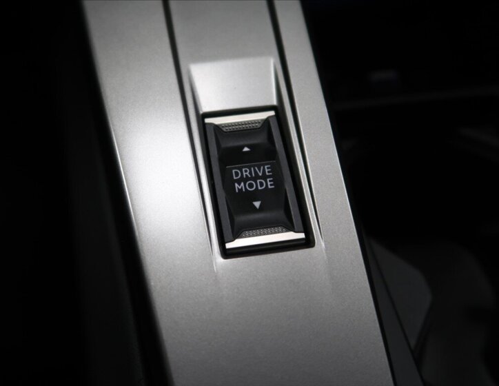 Peugeot 308 Kombi 1,2 l 96 kw