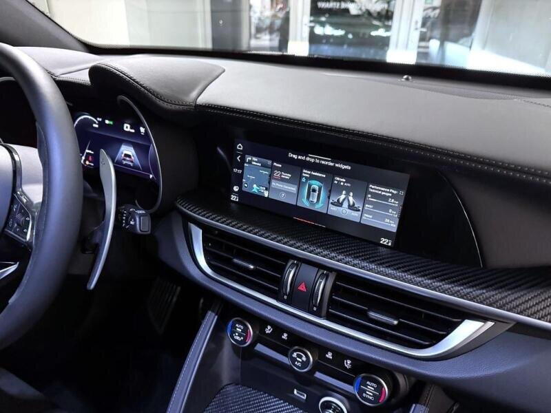 Alfa Romeo Stelvio SUV 2,9 l 382 kw