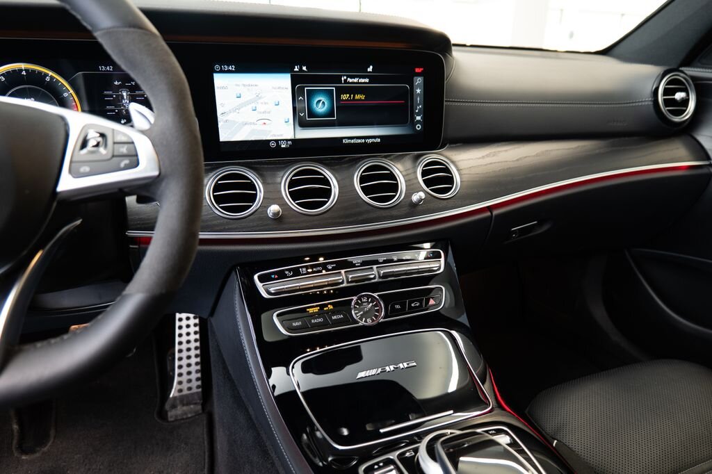 Mercedes-Benz Třídy E