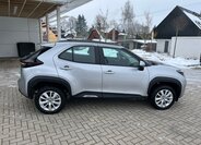 Toyota Yaris Cross SUV 1,5 l 68 kw