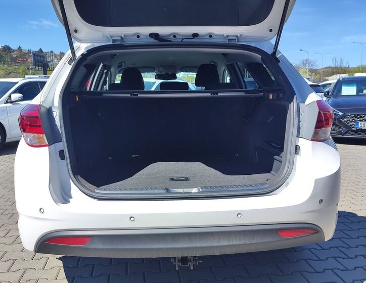 Hyundai i40 Kombi 1,6 l 100 kw