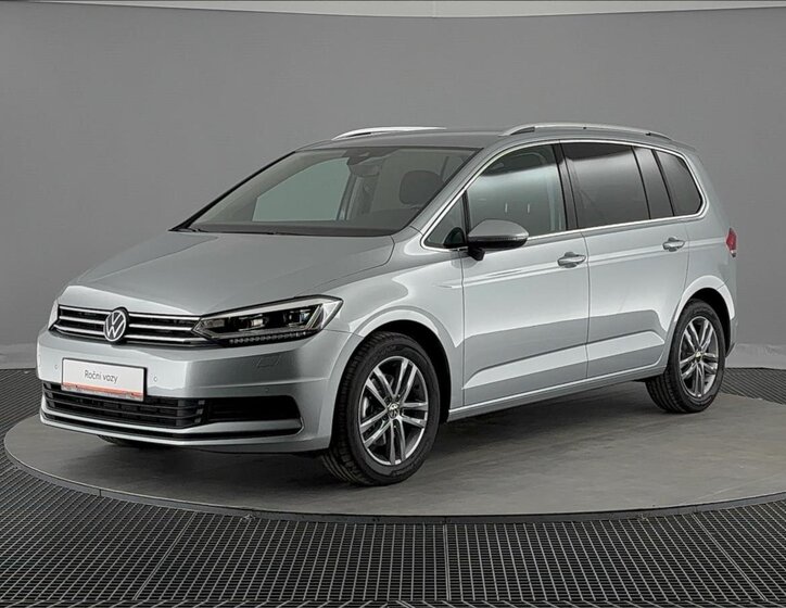 Volkswagen Touran MPV 1,5 l 110 kw