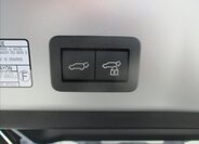 Toyota Corolla Cross 10