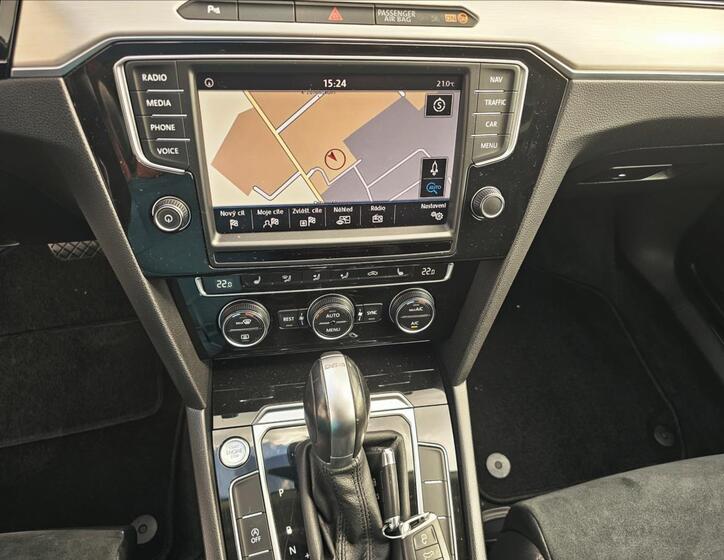 Volkswagen Passat 19