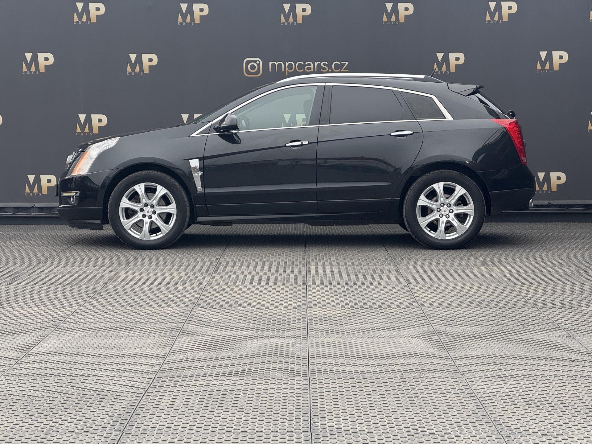 Cadillac SRX SUV 3,0 l 198 kw