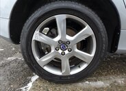 Volvo XC60 SUV 2,4 l 120 kw