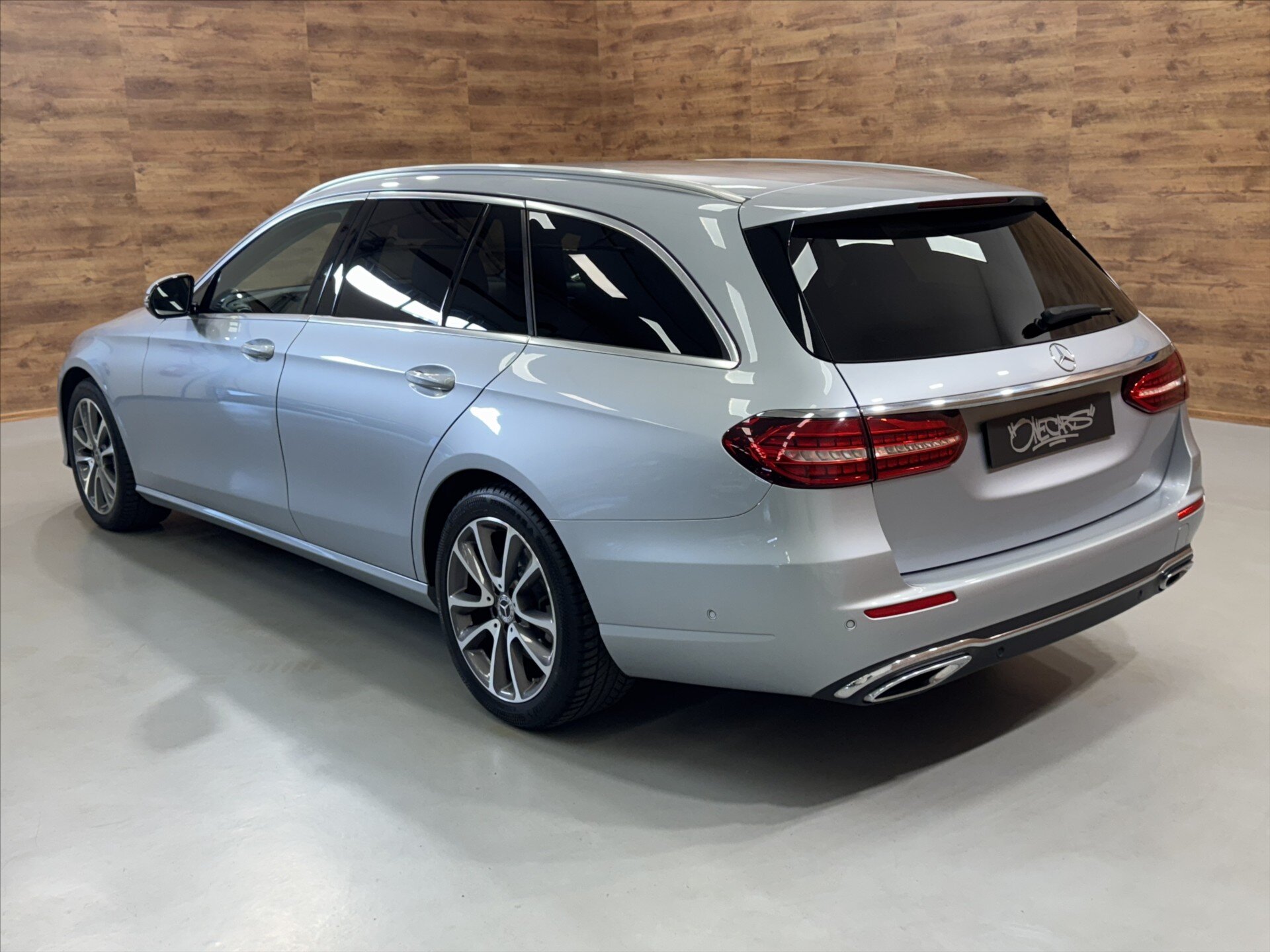 Mercedes-Benz Třídy E Kombi 2,9 l 243 kw