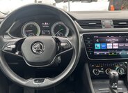 Škoda Superb Kombi 1,4 l 160 kw