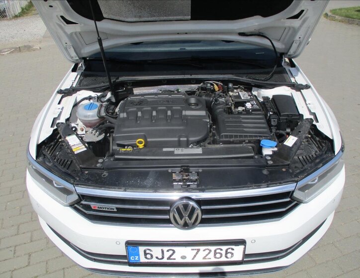 Volkswagen Passat Kombi 2,0 l 140 kw