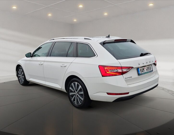 Škoda Superb 5