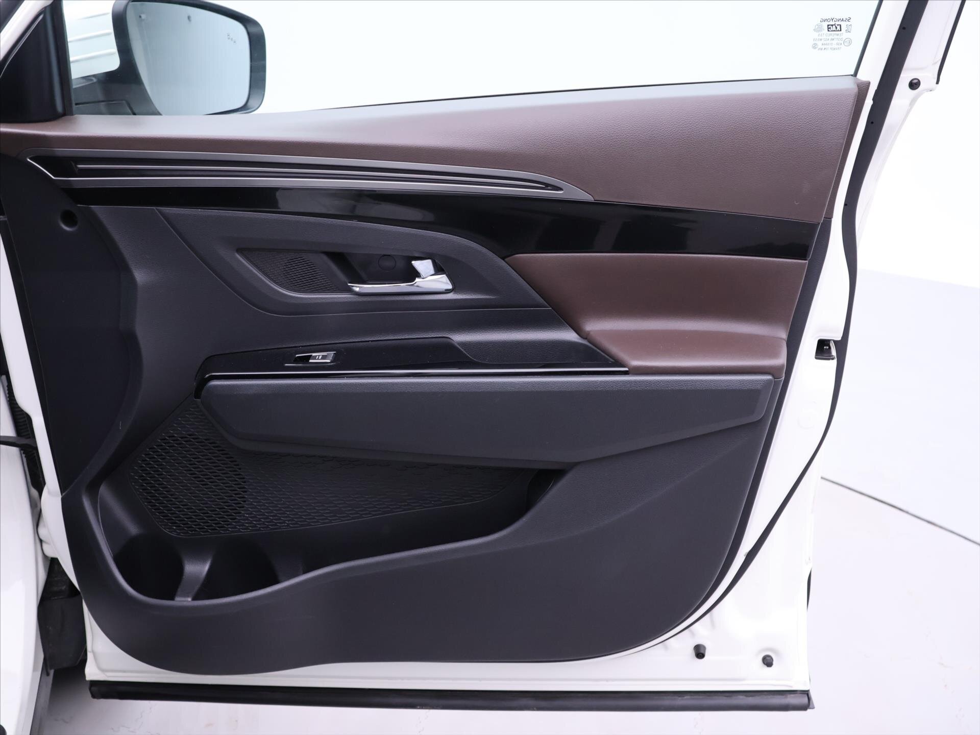 SsangYong Korando SUV / Terénní 1,5 l 120 kw