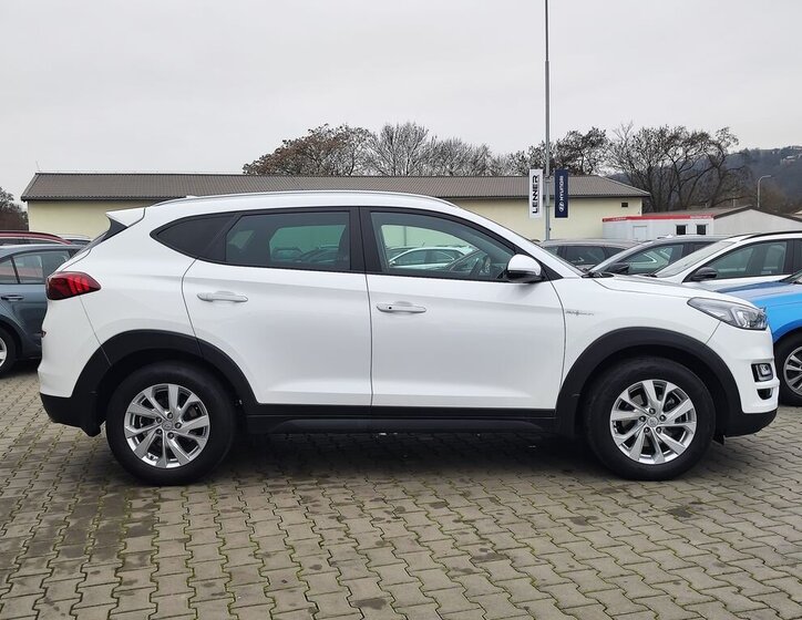 Hyundai Tucson 4