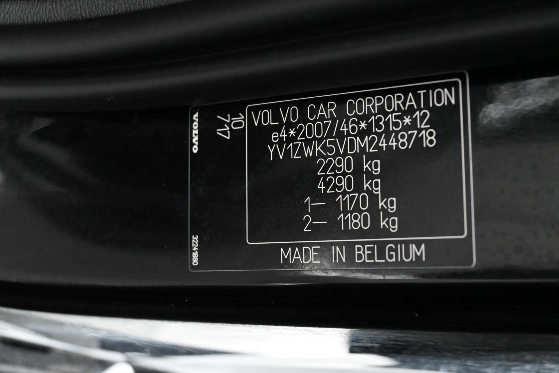 Volvo V60 Kombi 2,0 l 145 kw