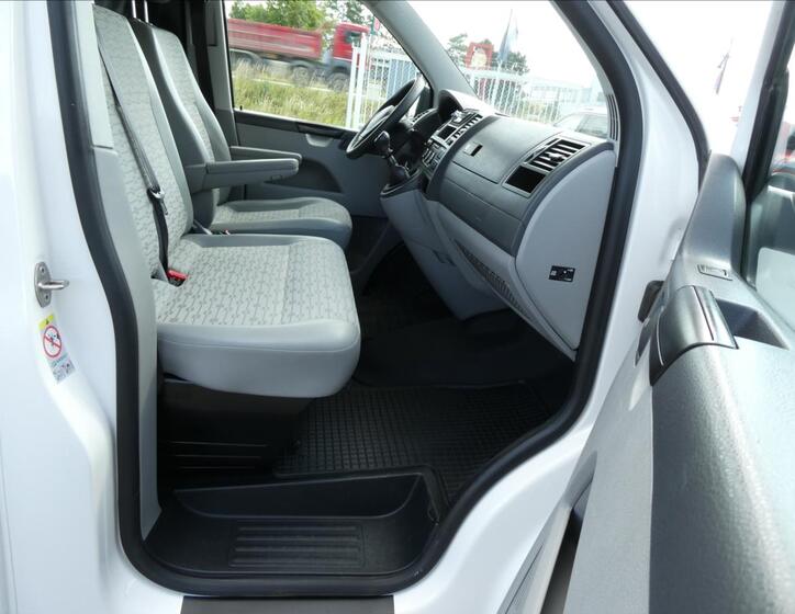 Volkswagen Transporter 15