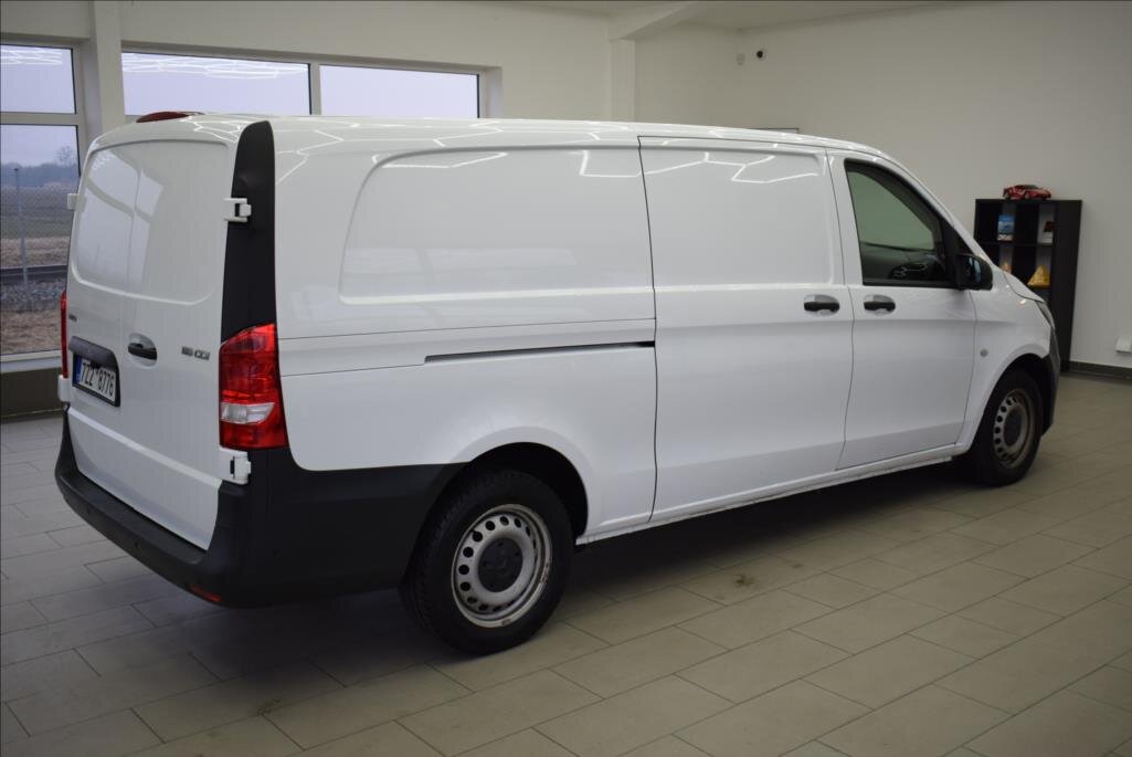 Mercedes-Benz Vito Skříň 2,0 l 120 kw